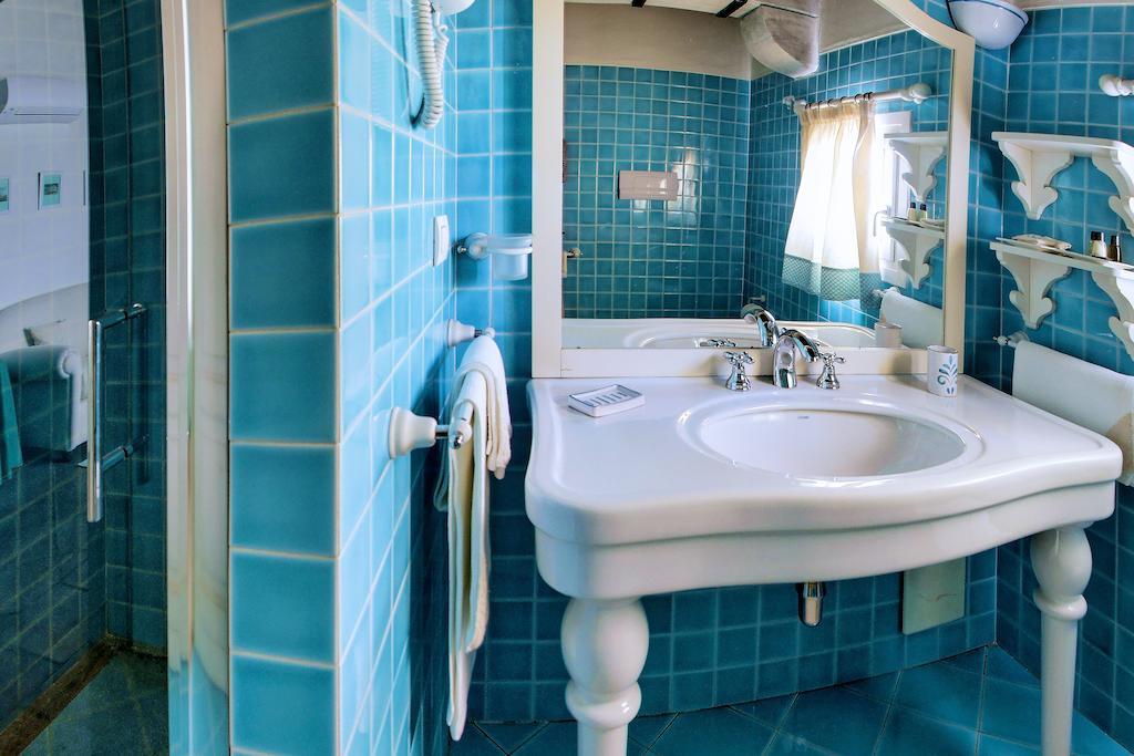 Domus Corallia-Luxury Rooms Porto Rotondo Extérieur photo